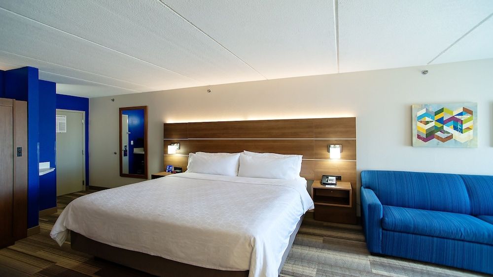 Standard Room, 1 King Bed