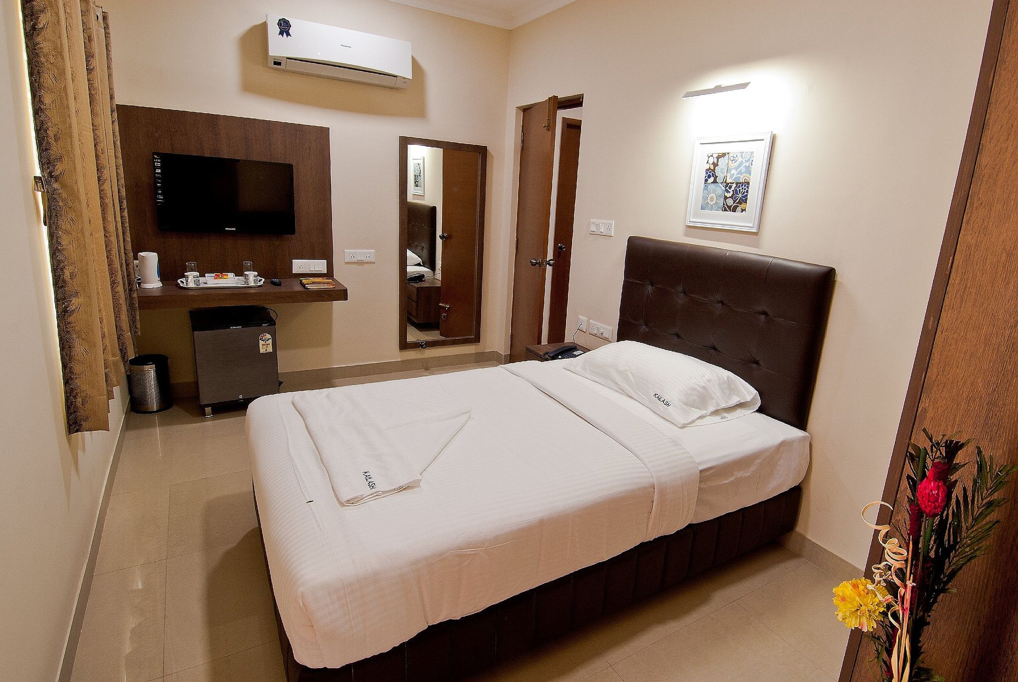 Mount Kailash Suites Executive Twin Deluxe 4