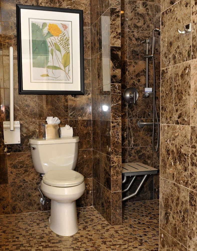 undefined DoubleTree by Hilton Tucson - Reid Park 9