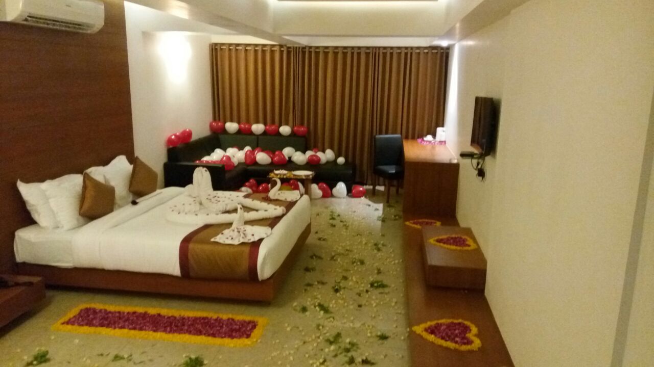 7 Wonders Hotel Premium Room 6