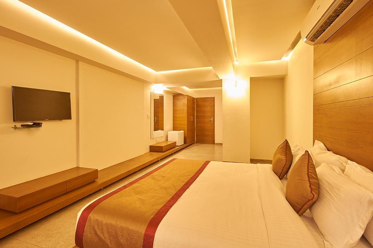 7 Wonders Hotel Premium Room 3