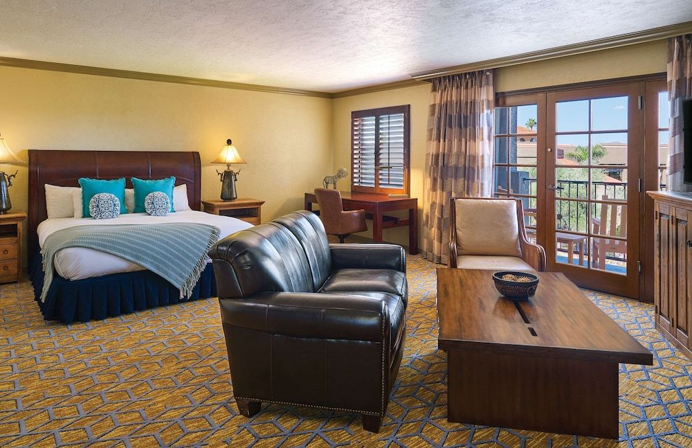 Presidential Suite, 1 King Bed, Non Smoking