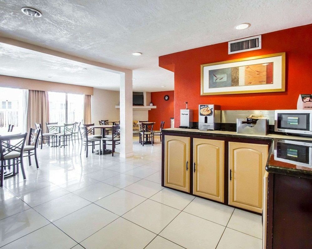 undefined Quality Inn Tucson Downtown near Convention Center 7