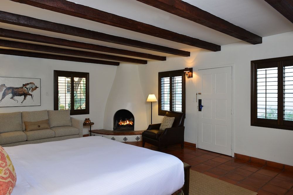 Lodge on the Desert Standard Casita King 2