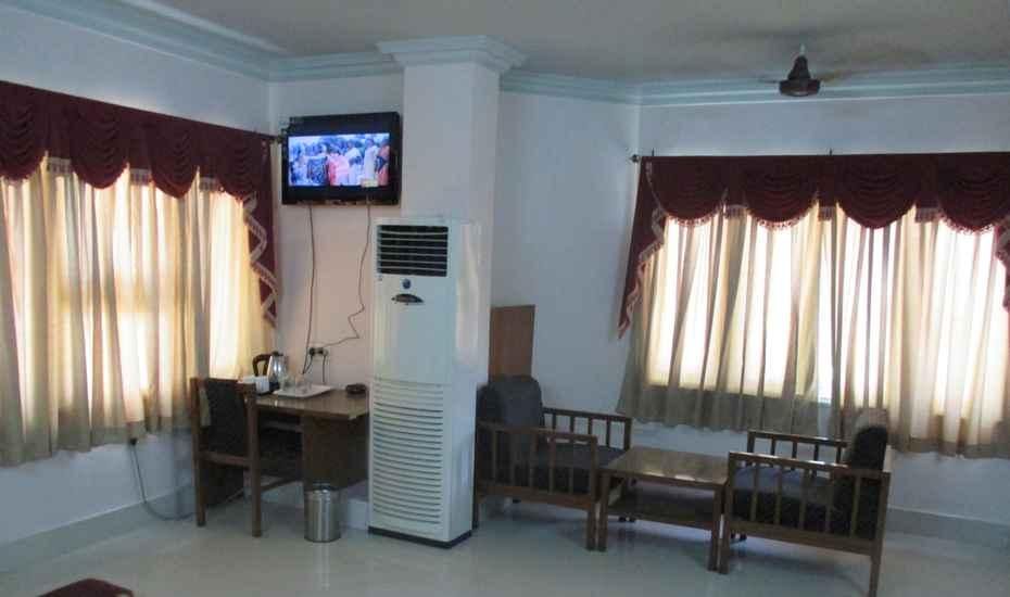 Hotel Ratna Standard Non AC Rooms 3