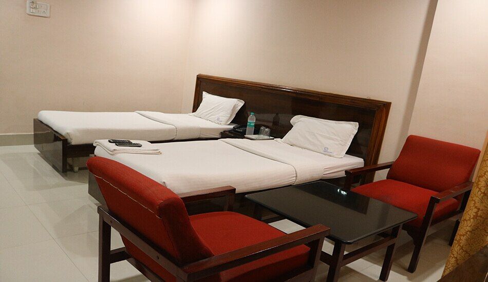 undefined Hotel Ratna 5