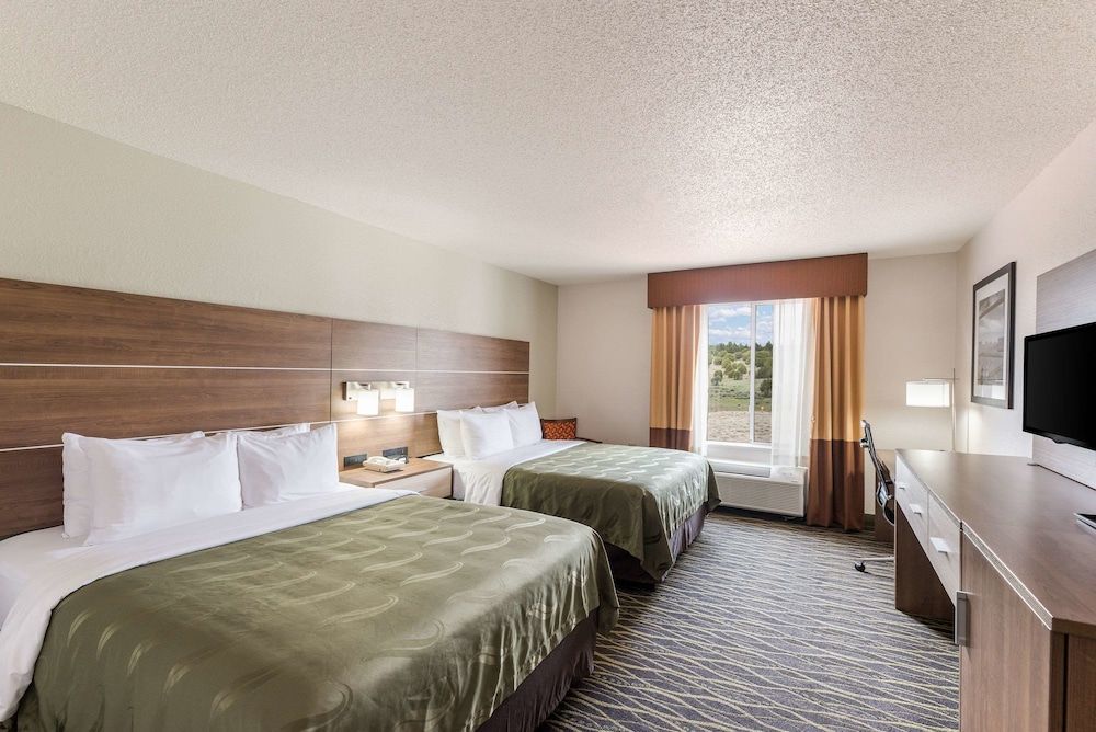 Quality Inn Williams Near Grand Canyon Standard Room, 2 Queen Beds, Non Smoking 2