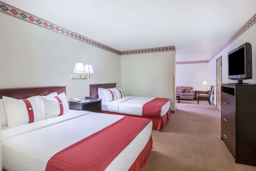 undefined Ramada by Wyndham Williams/Grand Canyon Area 2
