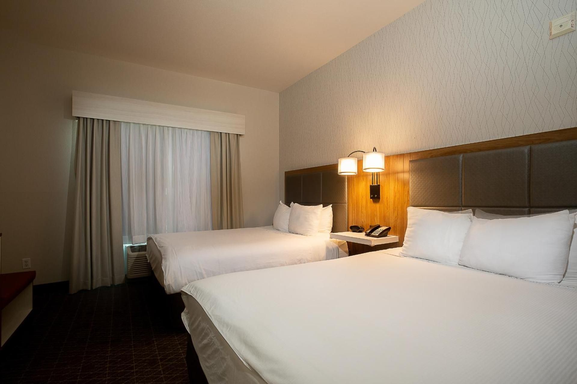2 Queen Beds Accessible Suite Non-Smoking