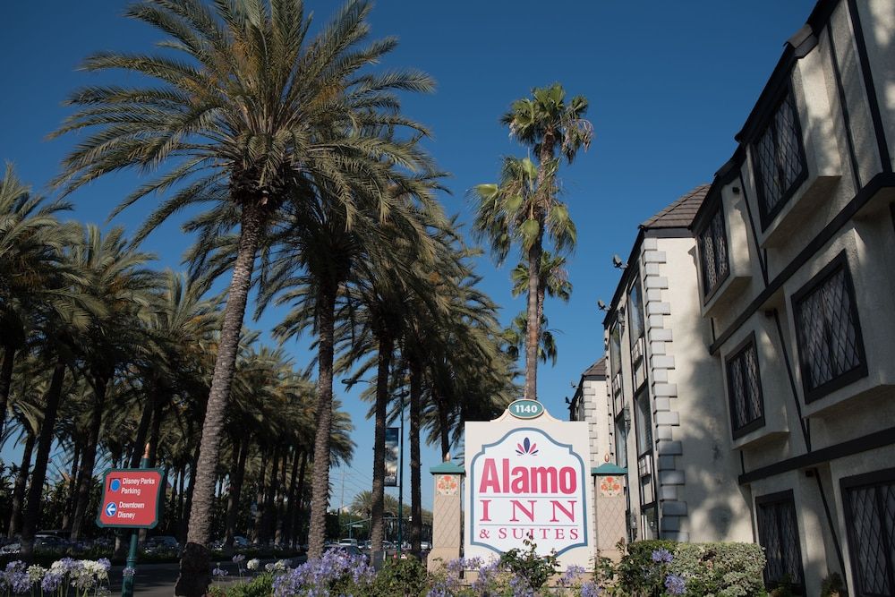 undefined Alamo Inn & Suites 6