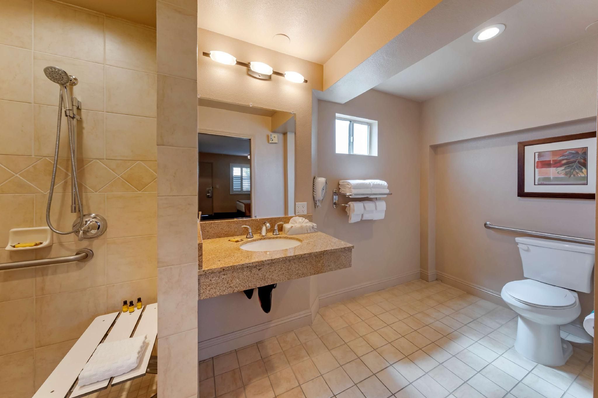 undefined Best Western Plus Pavilions 5