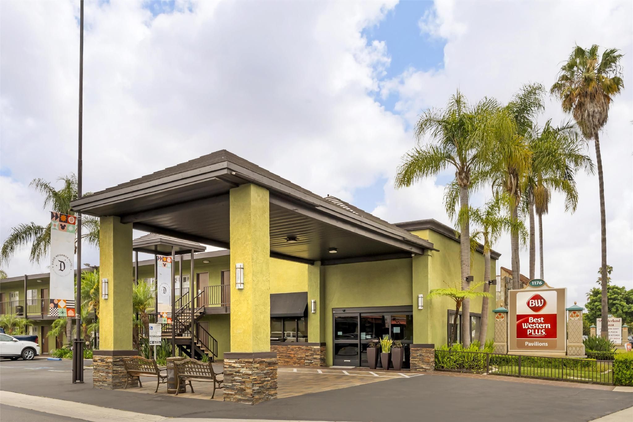 undefined Best Western Plus Pavilions 2