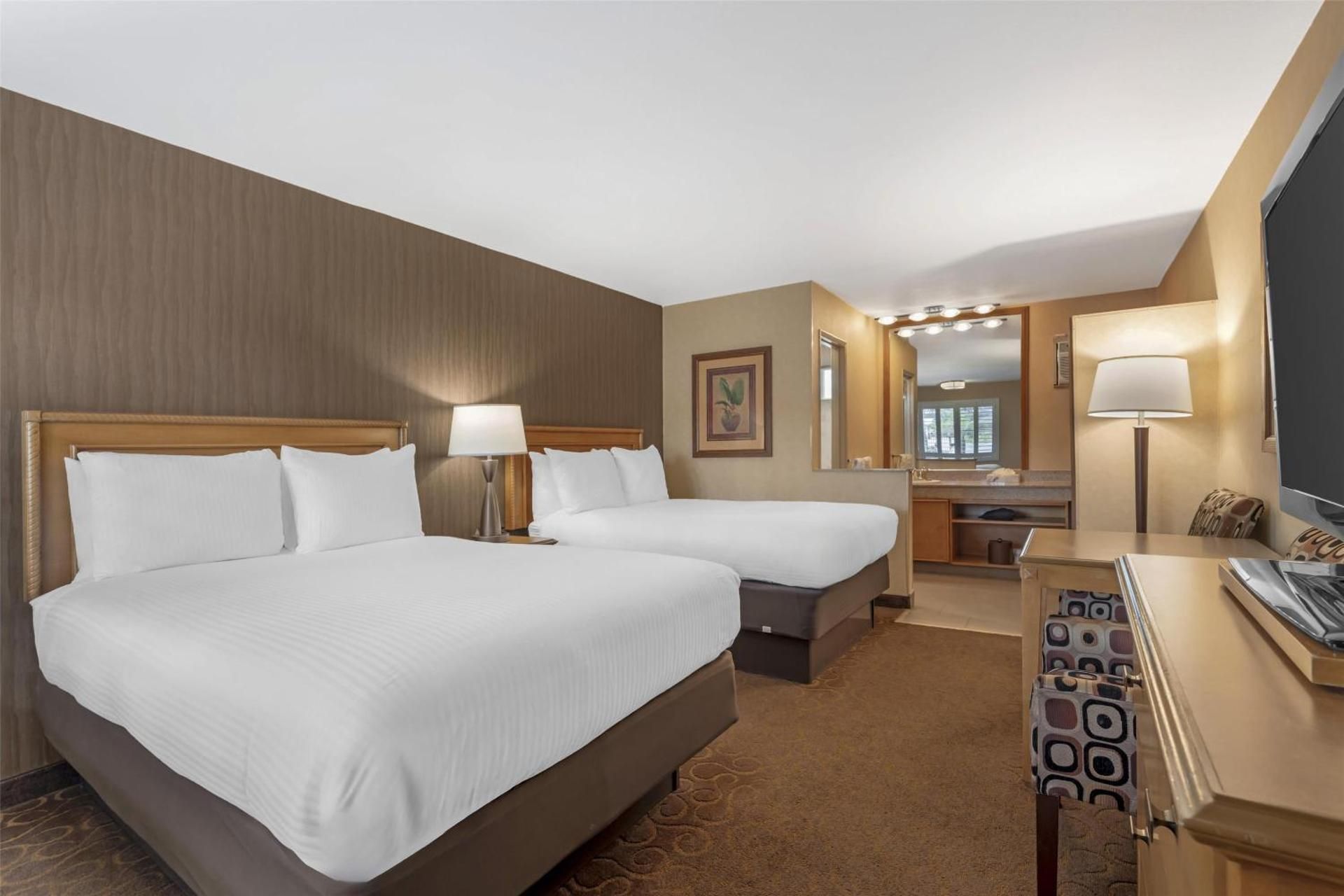 undefined Best Western Plus Pavilions 9