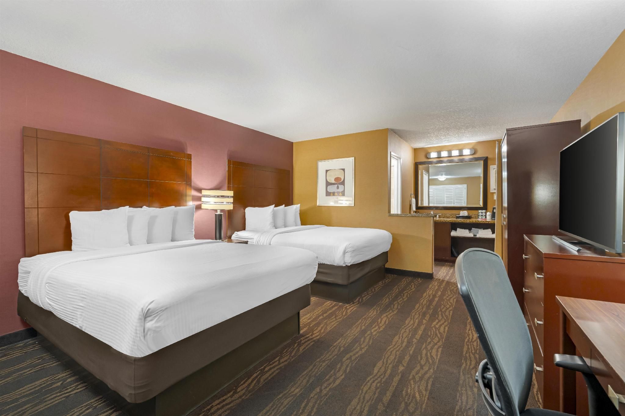 undefined Best Western Plus Stovall's Inn 10