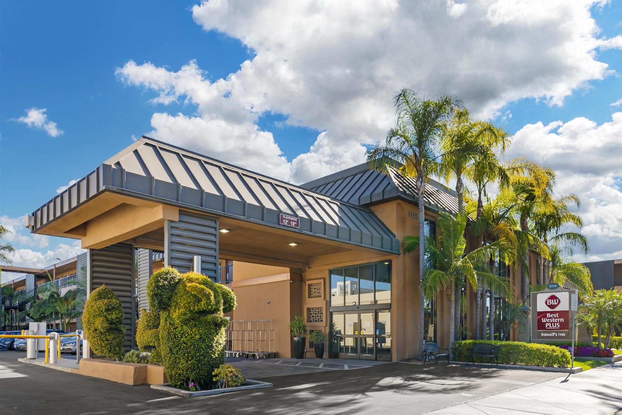 undefined Best Western Plus Stovall's Inn 2