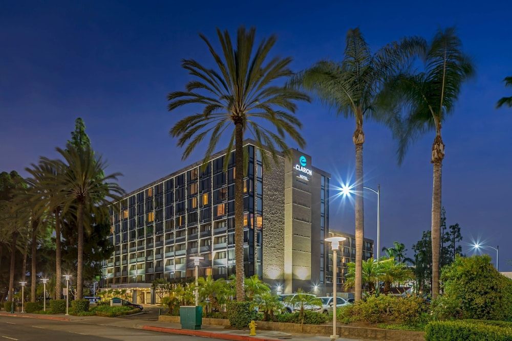 undefined Clarion Hotel Anaheim Resort 8