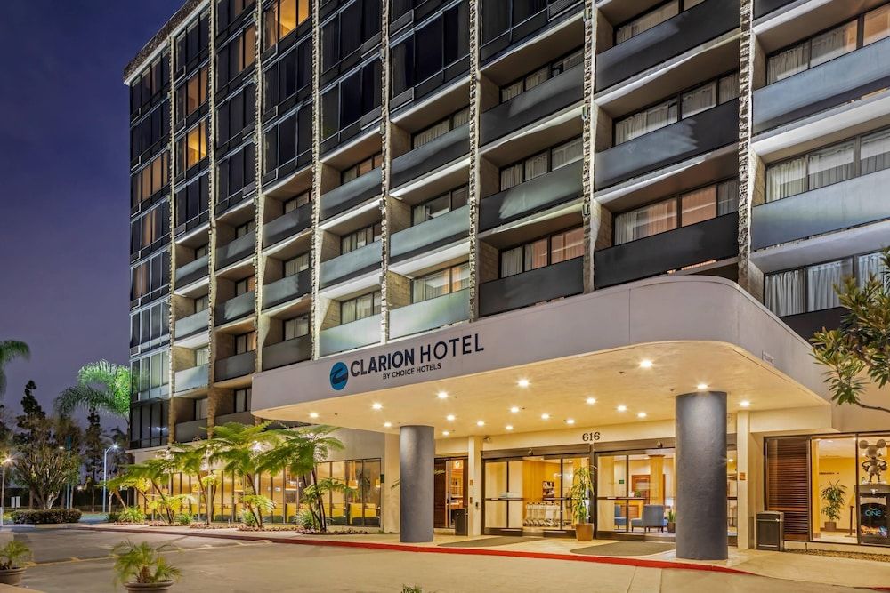 undefined Clarion Hotel Anaheim Resort 7