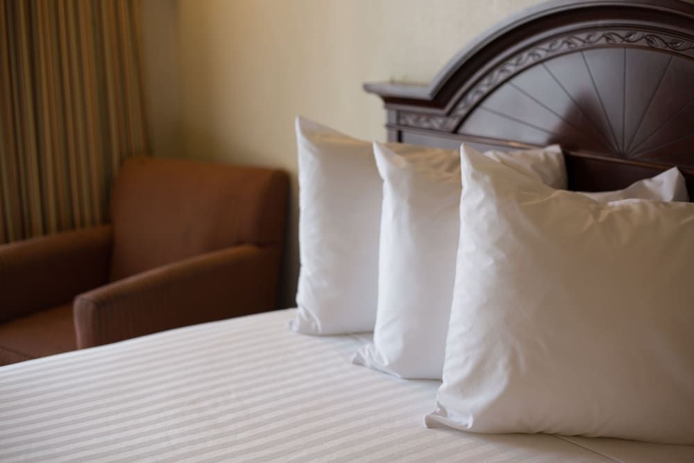 undefined Queens Inn Anaheim