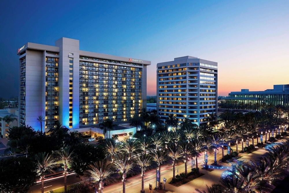 undefined Anaheim Marriott Hotel 9