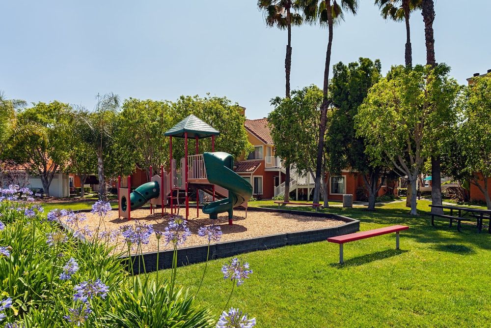 undefined Clementine Hotel & Suites Anaheim 10