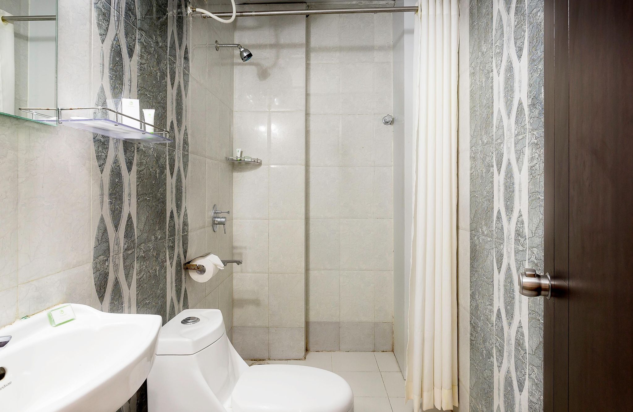 Treebo Trip Tals Hytek Hi-Tech City Maple 3