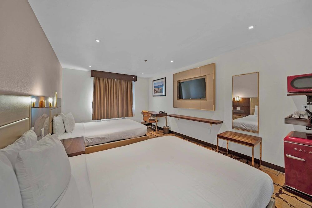 Standard Room, 2 Queen Beds