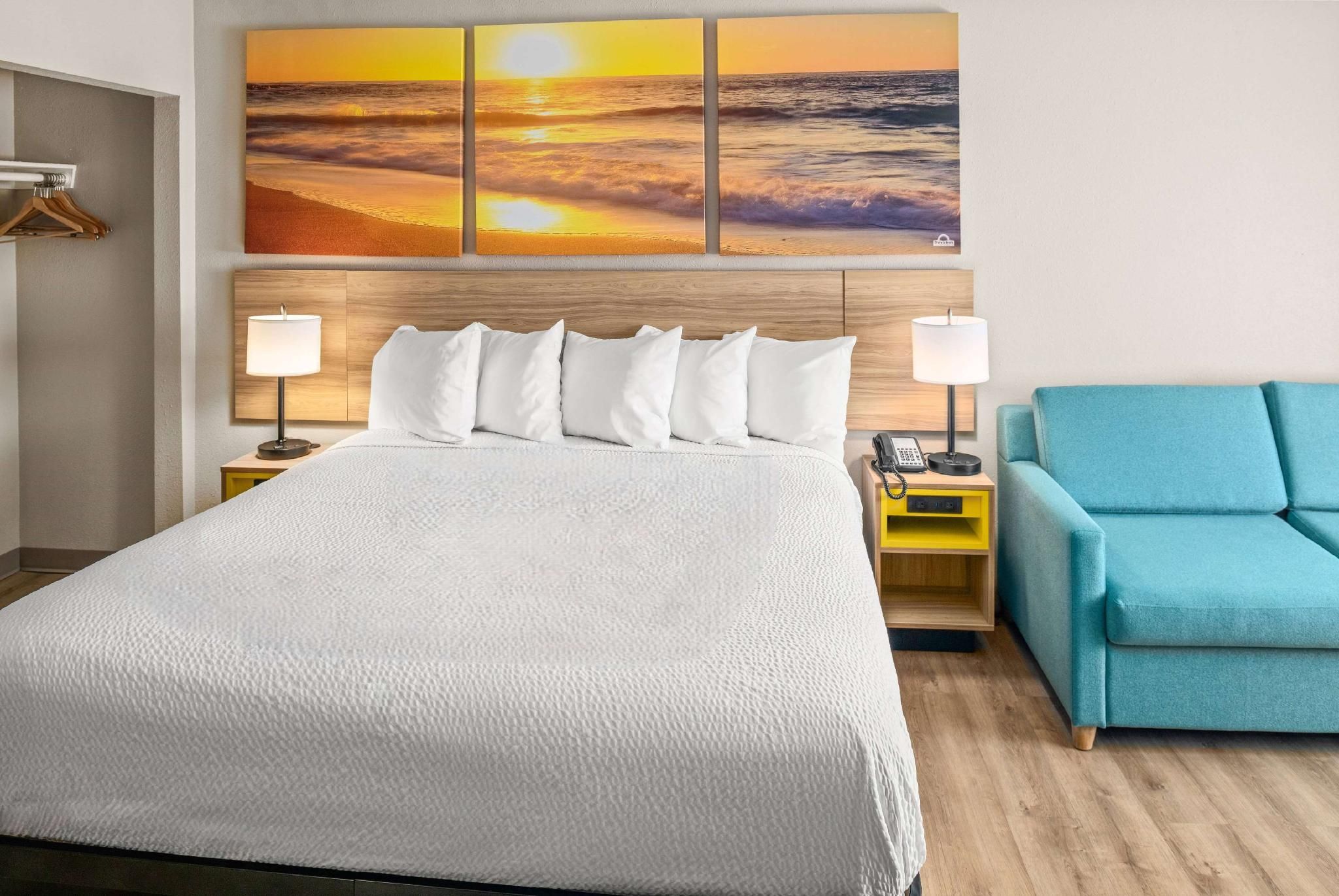 1 King Bed Deluxe Studio Suite Non-Smoking