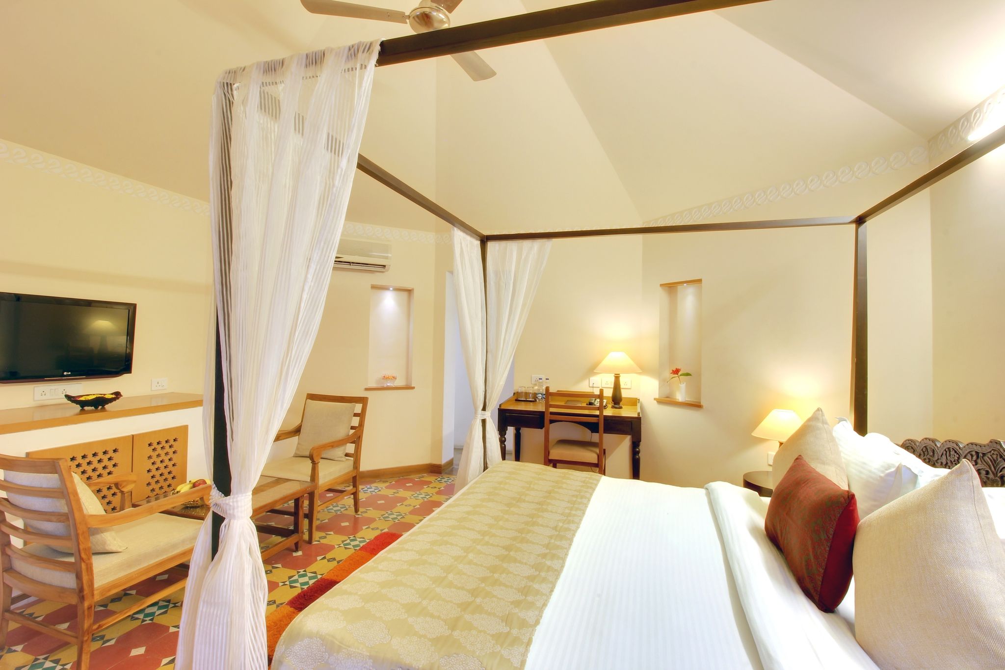 Holiday Resort & Spa (A Unit of S. Poddar Group) Superior Room 4