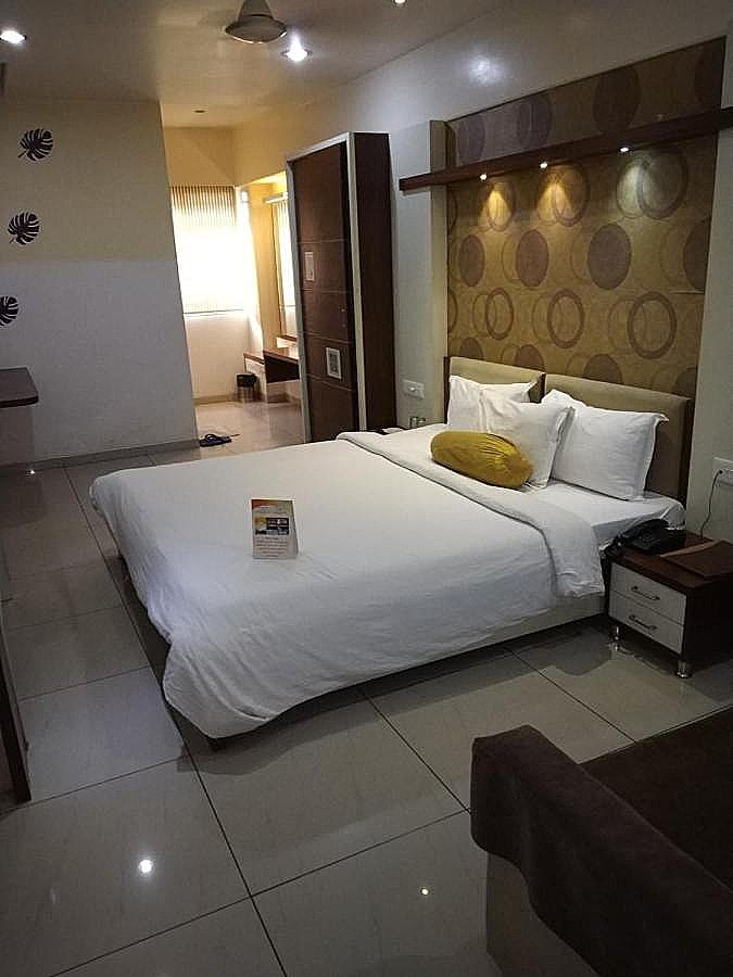 undefined Hotel Kalinga Lake View 5