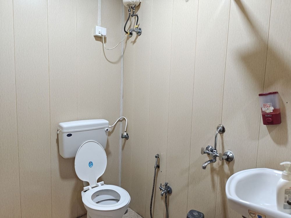 Iora Cottages Deluxe Non AC Cottage 12