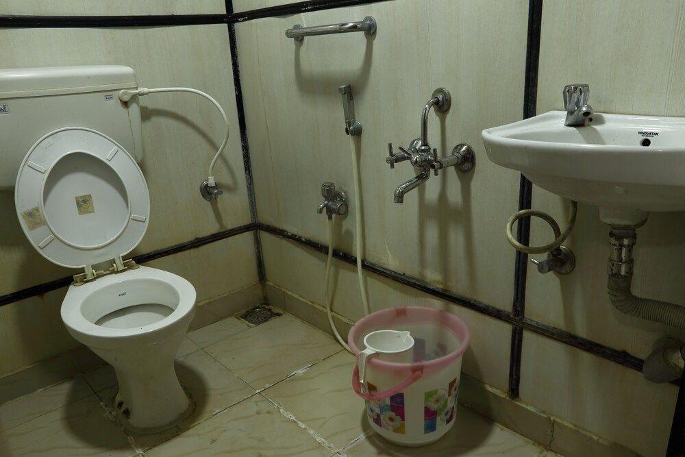 Iora Cottages Deluxe Non AC Cottage 14