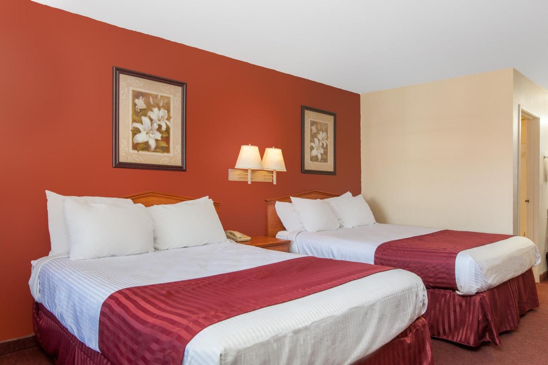 Queen Room with Two Queen Beds - Non-Smoking