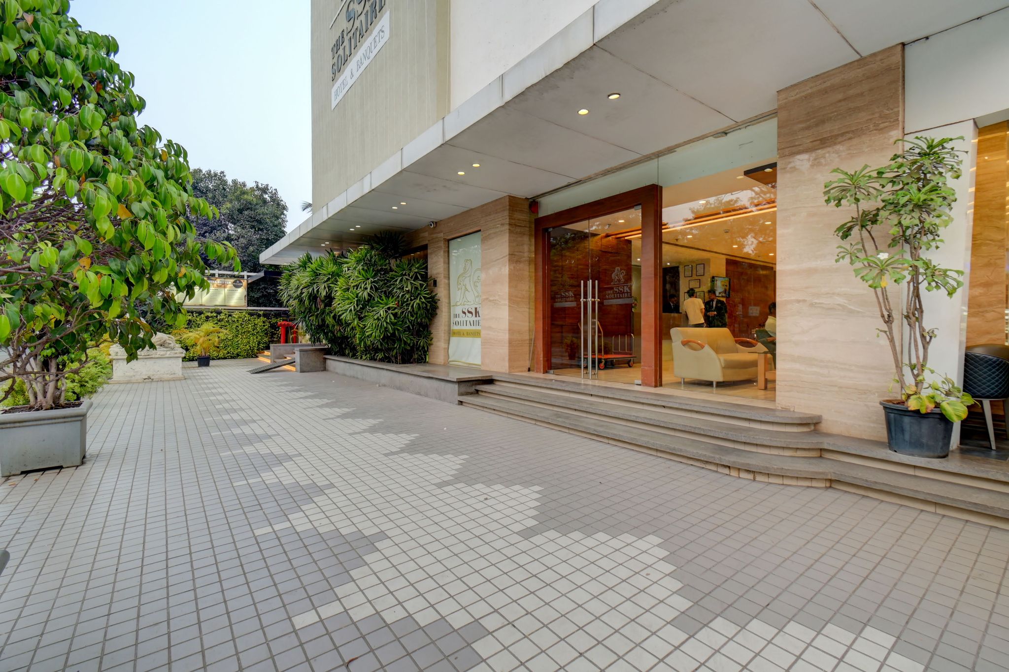 undefined The SSK Solitaire Hotel and Banquets 5
