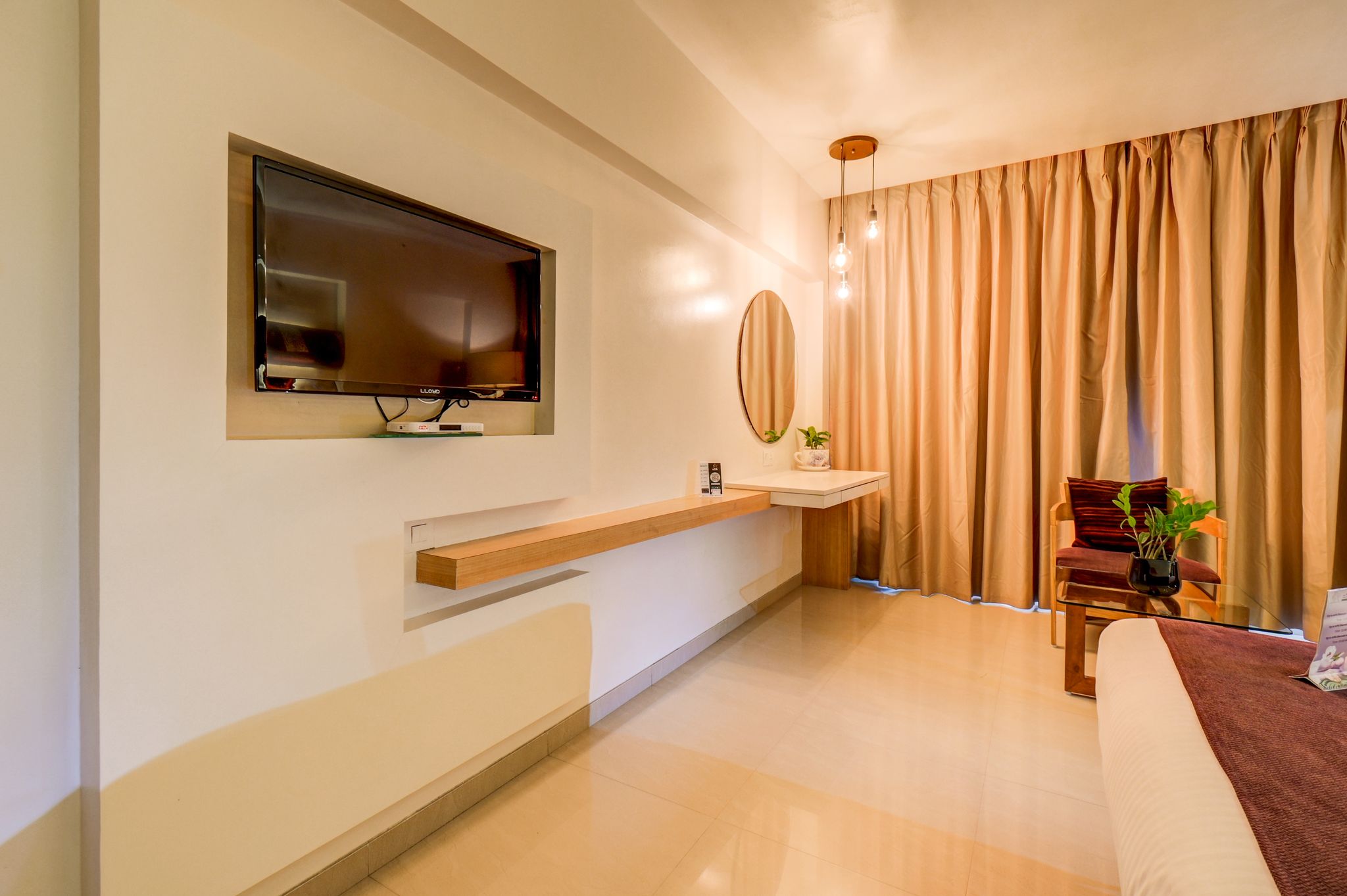 The SSK Solitaire Hotel and Banquets Premium Room 19
