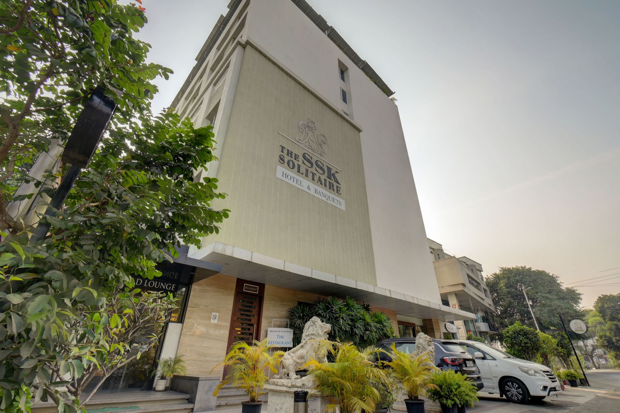 undefined The SSK Solitaire Hotel and Banquets 7