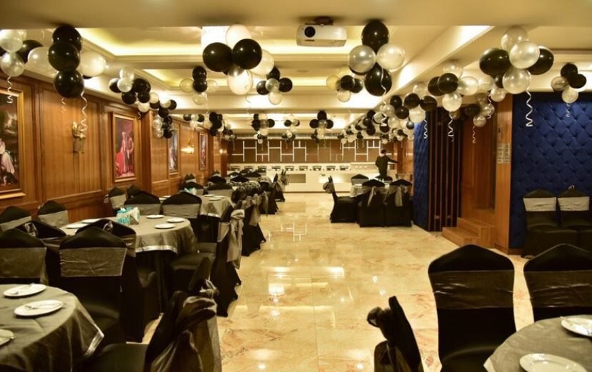 undefined Hotel The Zodiac  10