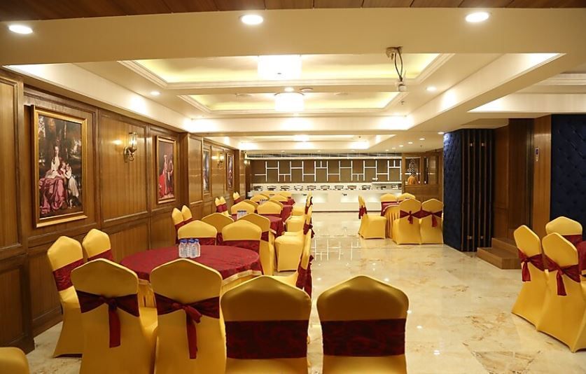undefined Hotel The Zodiac  9