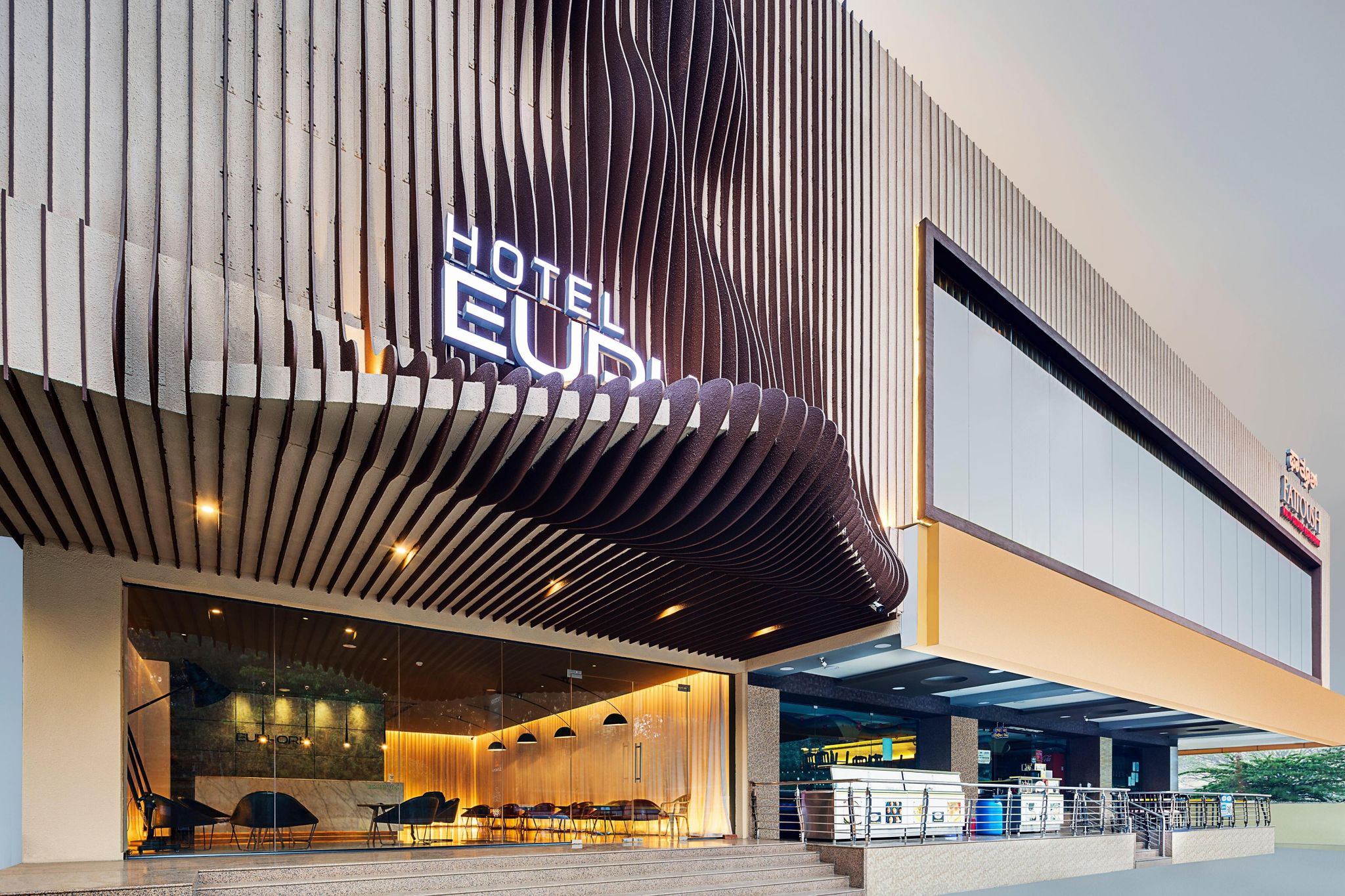 undefined Euphoria Hotel 7