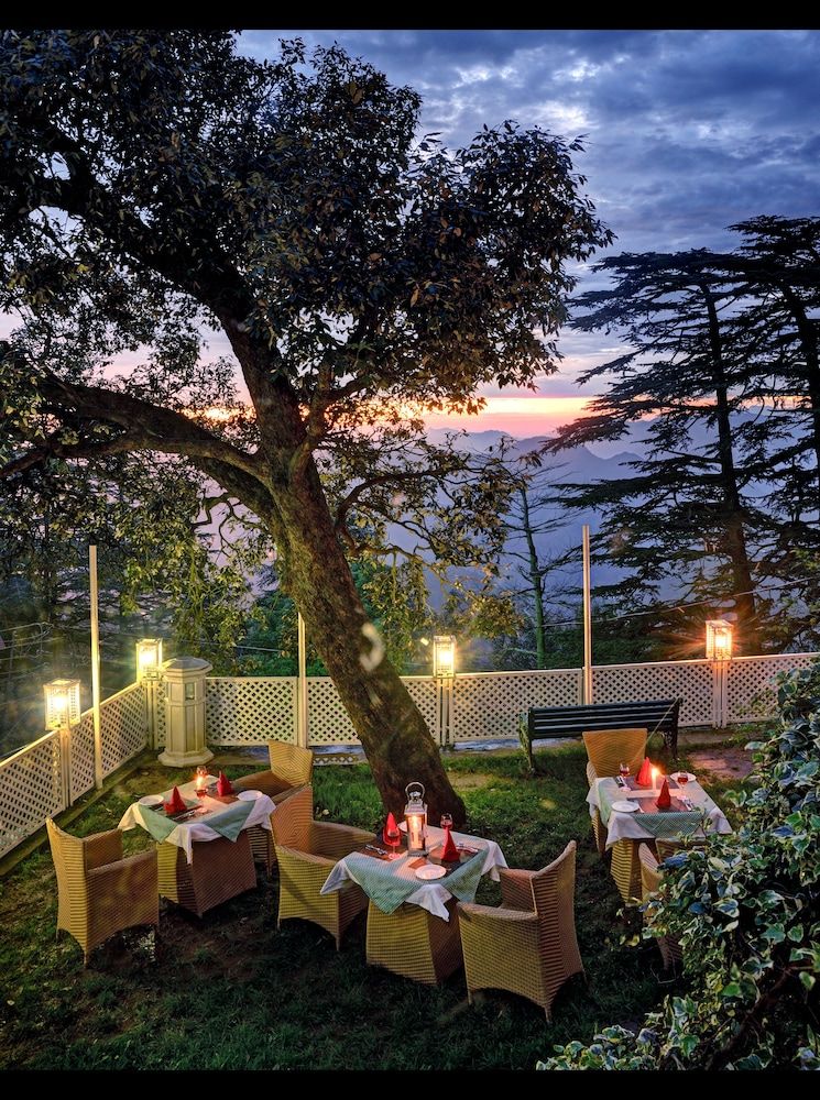undefined Summit Le Royale Hotel 3
