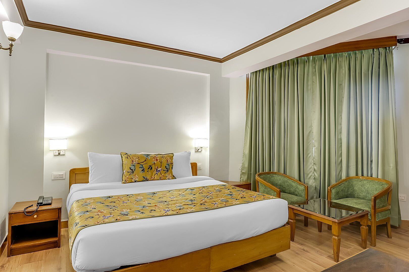 Le Royale Hotel, Shimla Deluxe Room 2