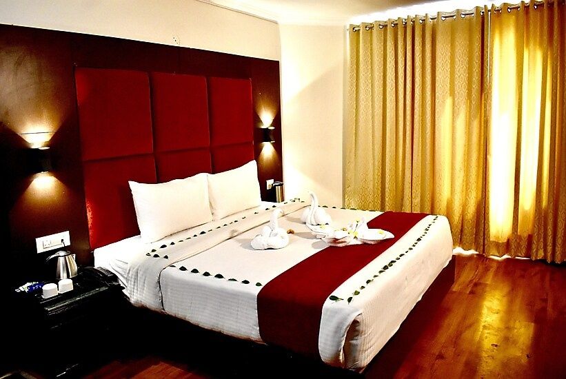 undefined Angels Inn 8