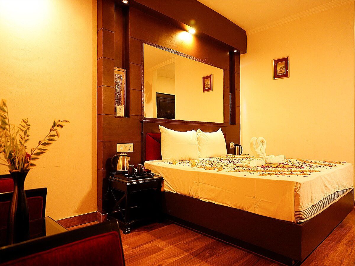 undefined Angels Inn 9