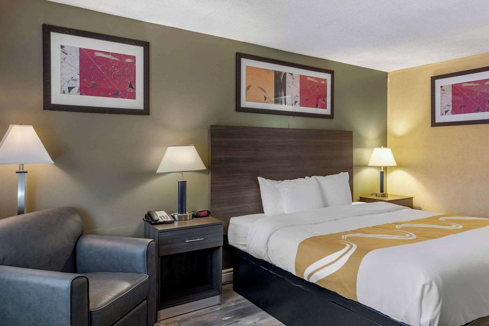 Room, 1 King Bed, Non Smoking