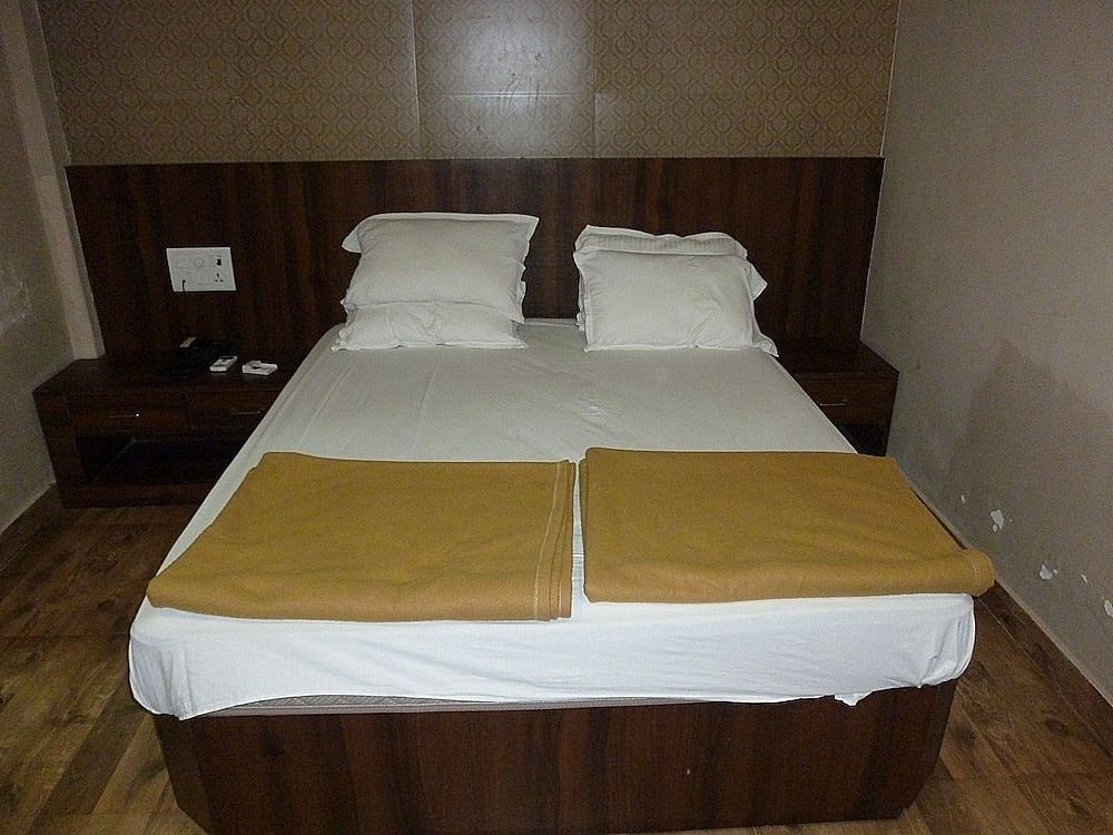 Hotel Regal Palace Deluxe Room, 1 Double Bed 3