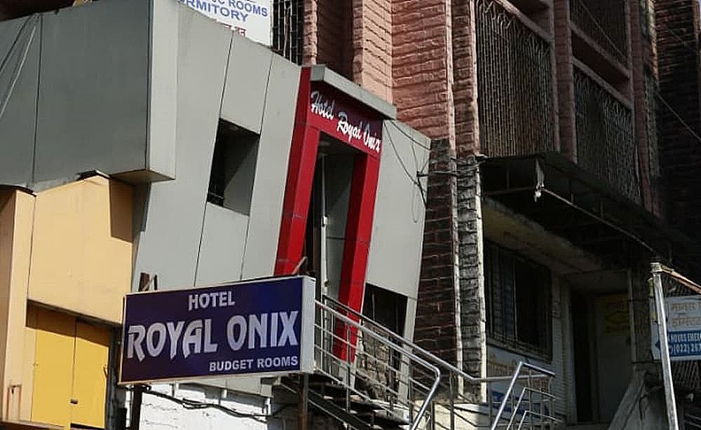 undefined Hotel Royal Onix 8