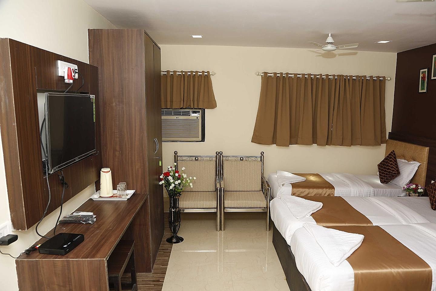 Hotel Royal Onix Standard Non AC