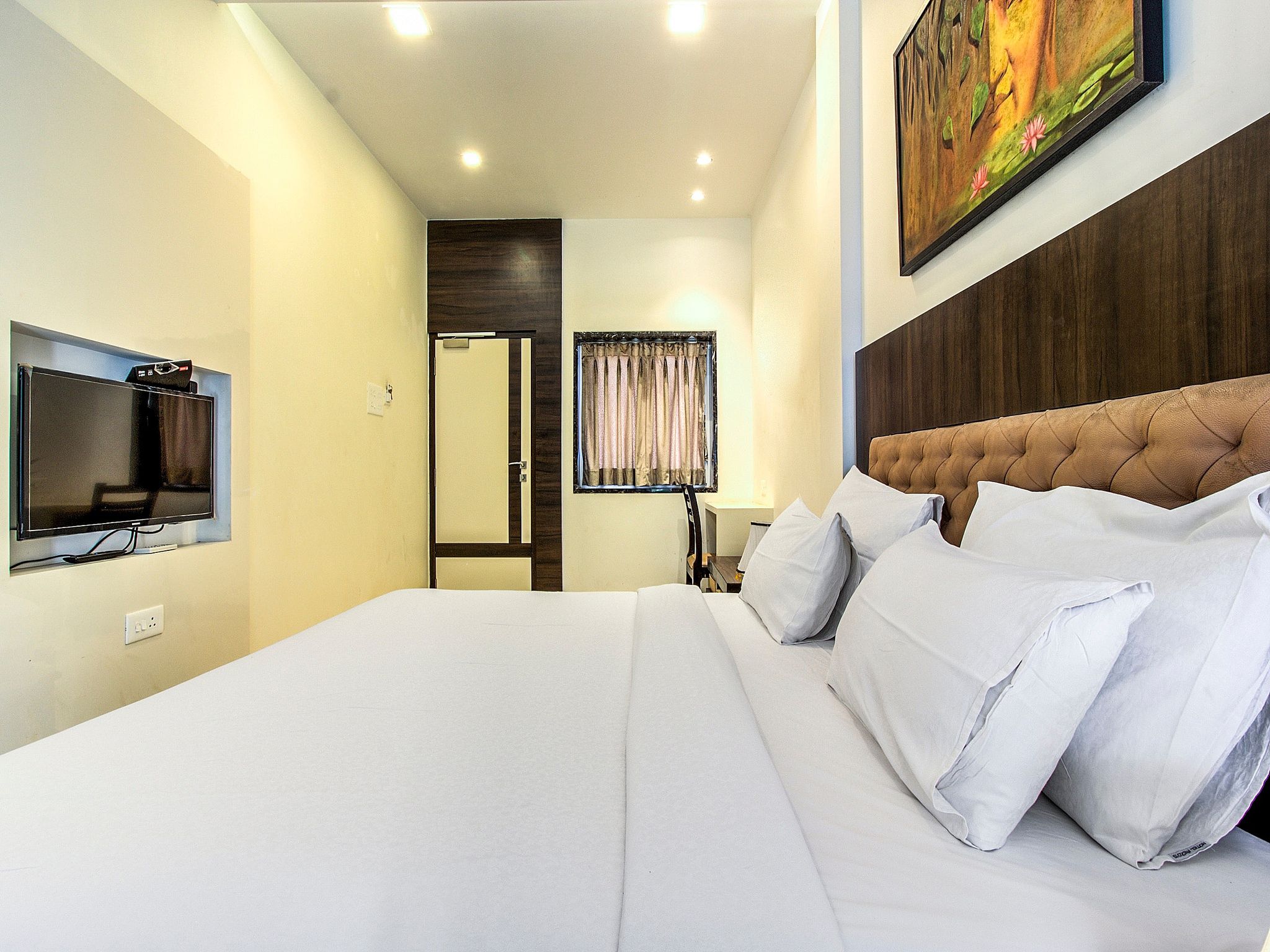 Hotel Rezos Deluxe Room 10