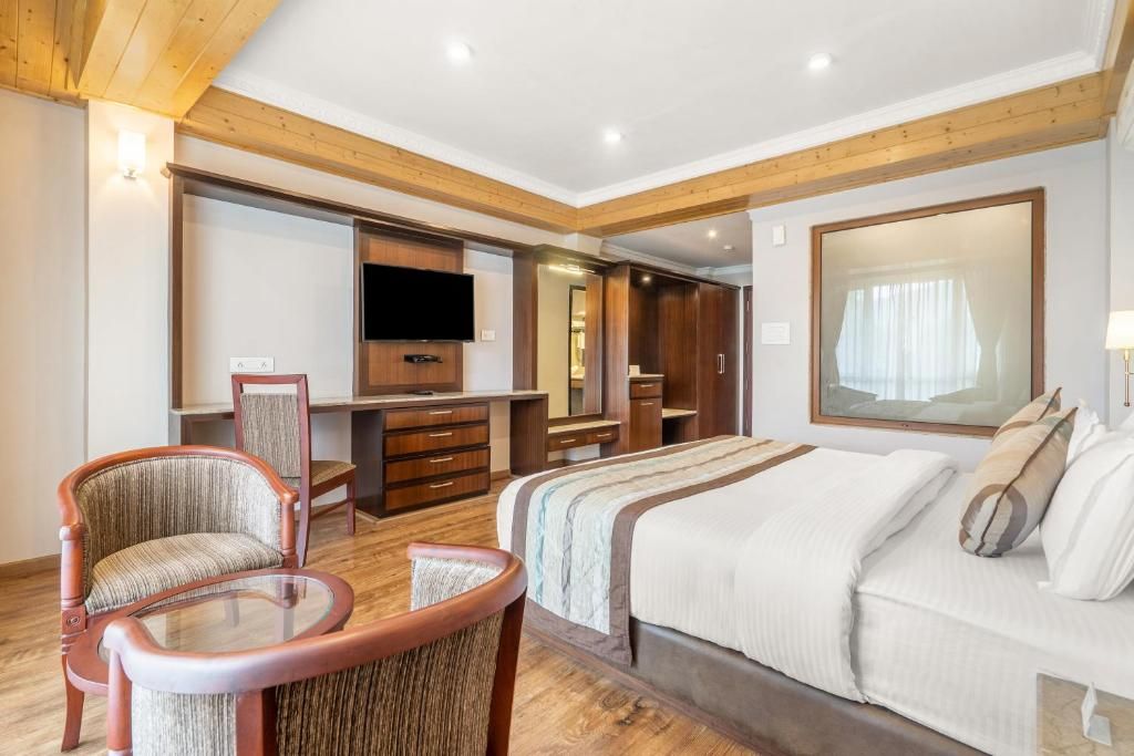 Summit Alpine Resort Premium AC Room 8