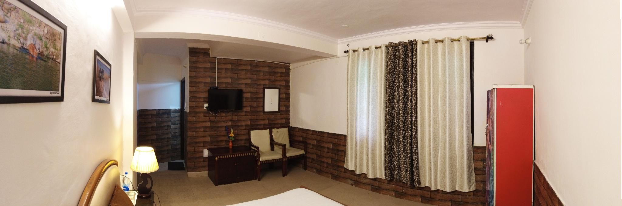 Nainital Willows - Lake View rooms Standard Room - Non Lake View 13