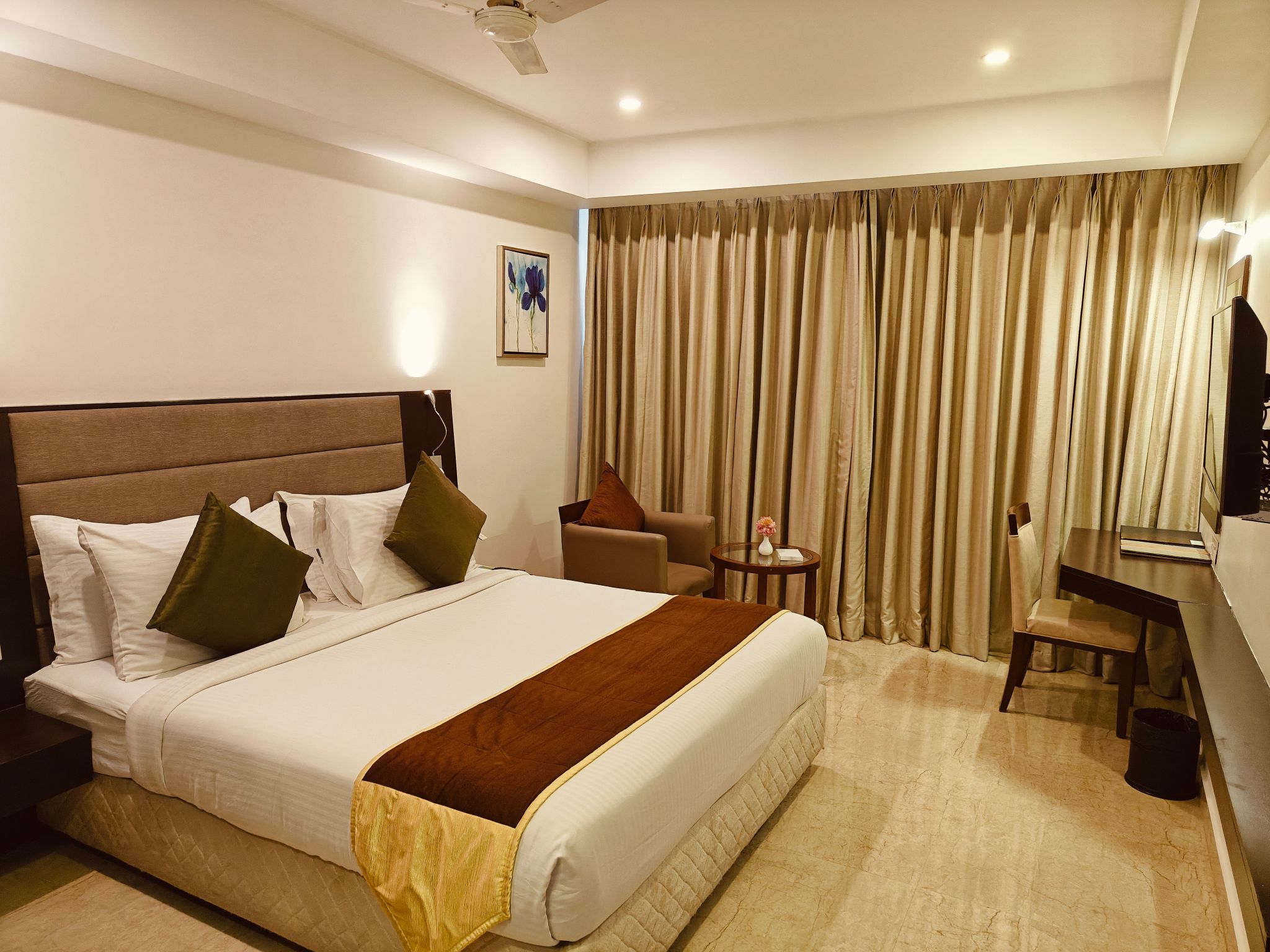 Khanna Fiesta - A Bergamont Hotel,Vellore Premium Room 5